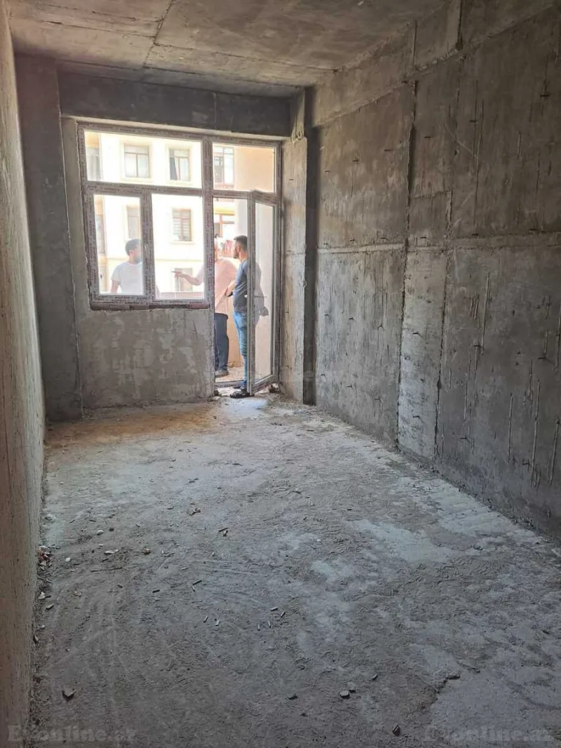 Satılır 3 otaqlı Mənzil Yeni tikili 65.4 m² Xırdalan