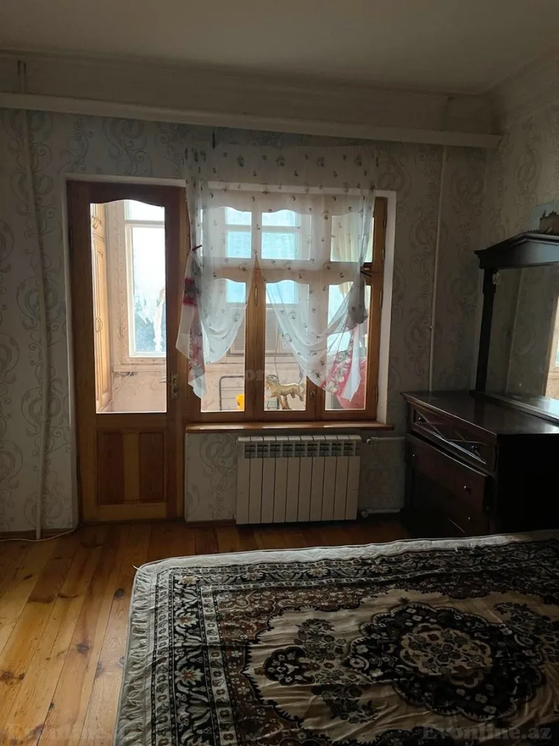 Kirayə verilir 2 otaqlı Mənzil Köhnə tikili 65 m² 9-cu mikrorayon - şəkil 4
