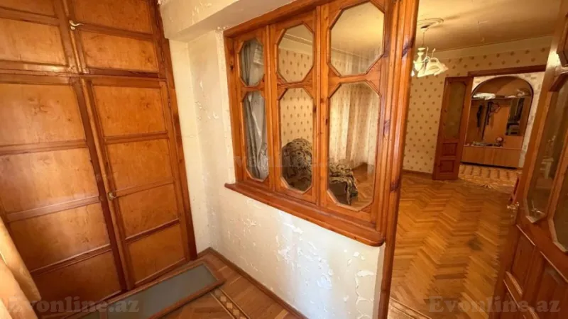 Satılır 4 otaqlı Mənzil Köhnə tikili 110 m² Əhmədli - şəkil 7