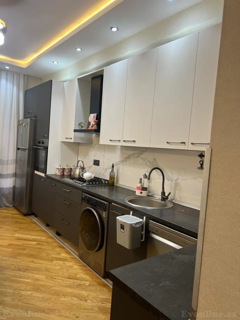 Satılır 2 otaqlı Mənzil Köhnə tikili 78 m² Sabunçu r. - şəkil 13