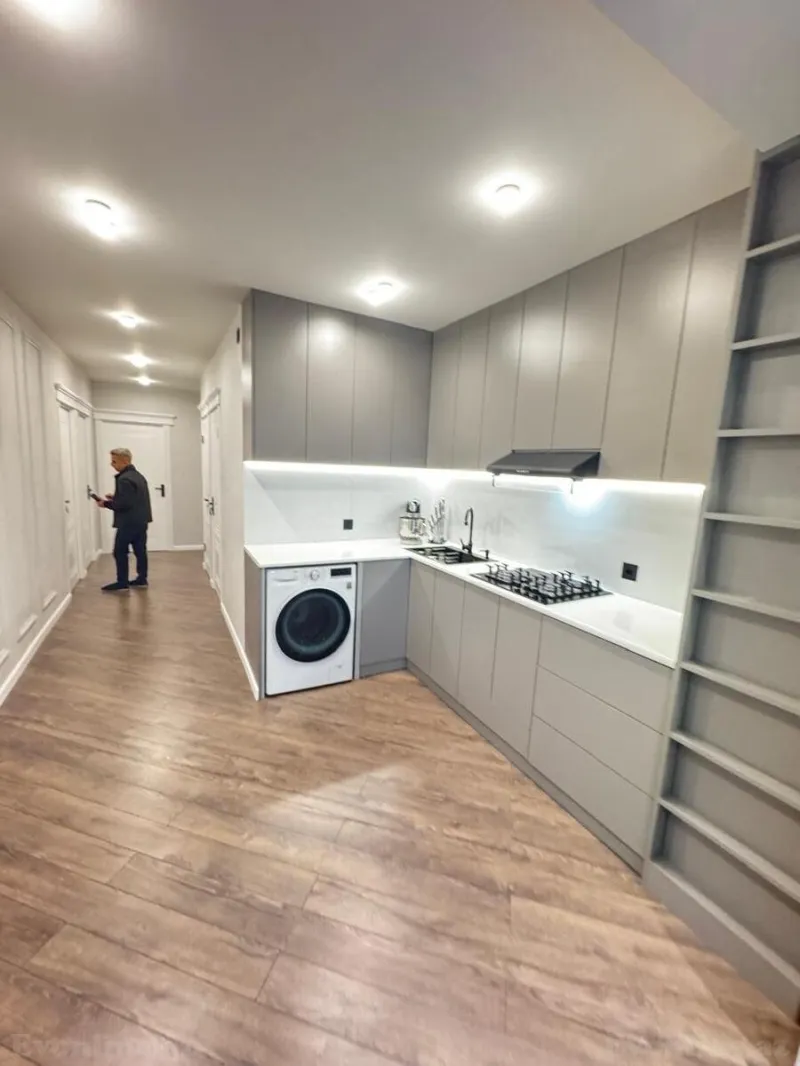 Satılır 3 otaqlı Mənzil Köhnə tikili 78 m² Sabunçu r. - şəkil 12