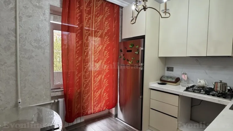 Satılır 3 otaqlı Mənzil Köhnə tikili 75 m² Həzi Aslanov m. - şəkil 14