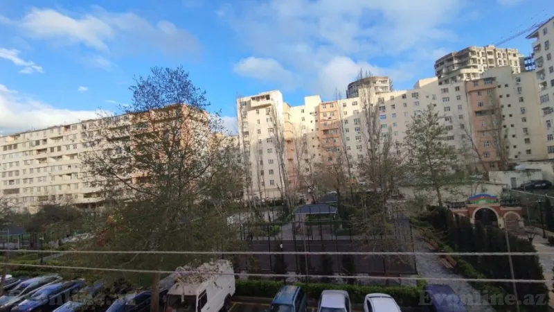 Satılır 2 otaqlı Mənzil Köhnə tikili 65 m² Sabunçu r.