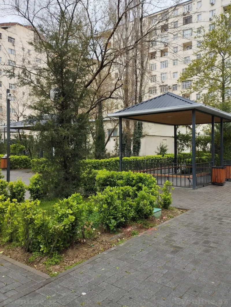 Satılır 2 otaqlı Mənzil Köhnə tikili 65 m² Sabunçu r. - şəkil 3