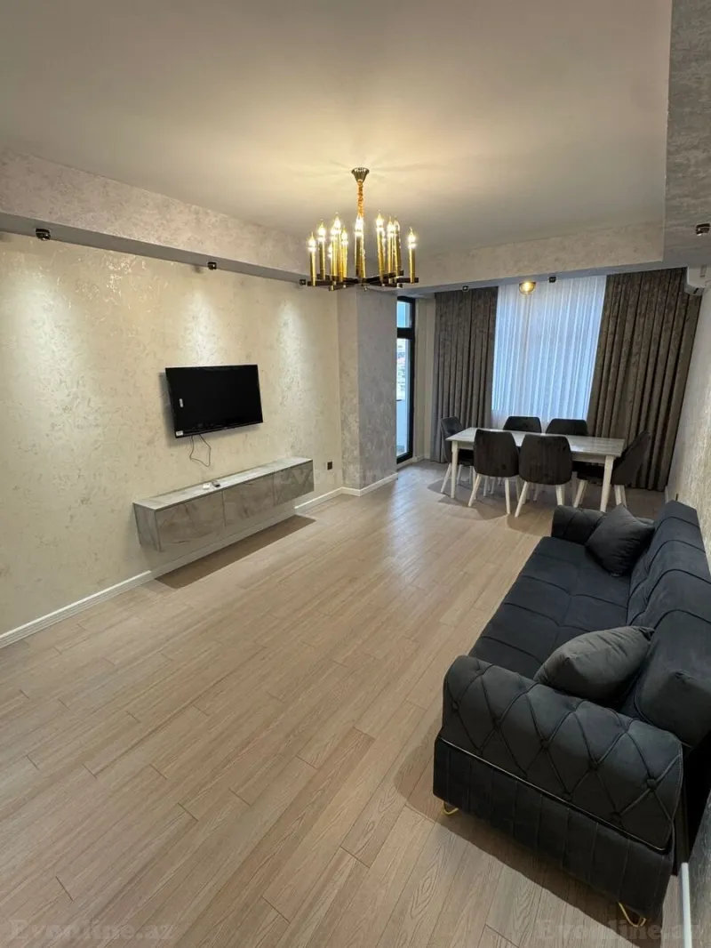 Kirayə verilir 2 otaqlı Mənzil Yeni tikili 100 m² Neftçilər m.