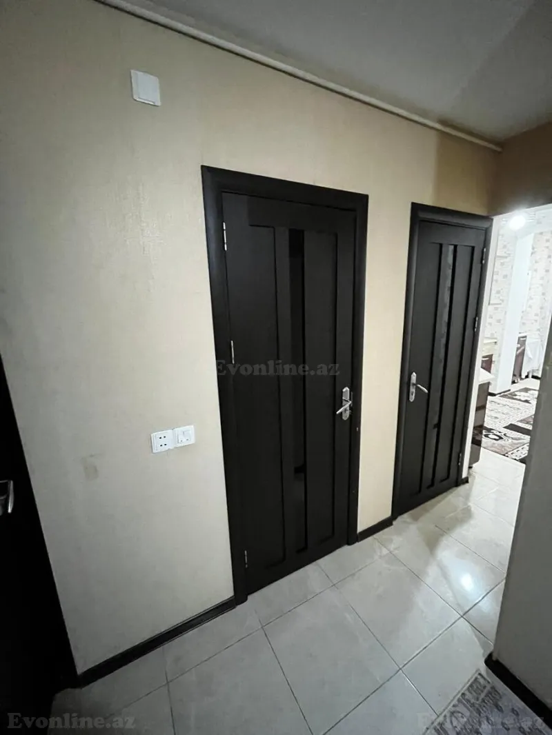 Kirayə verilir 2 otaqlı Mənzil Köhnə tikili 60 m² Qara Qarayev m. - şəkil 9