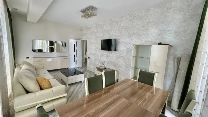 Kirayə verilir 3 otaqlı Mənzil Yeni tikili 130 m² 28 May m. - şəkil 6