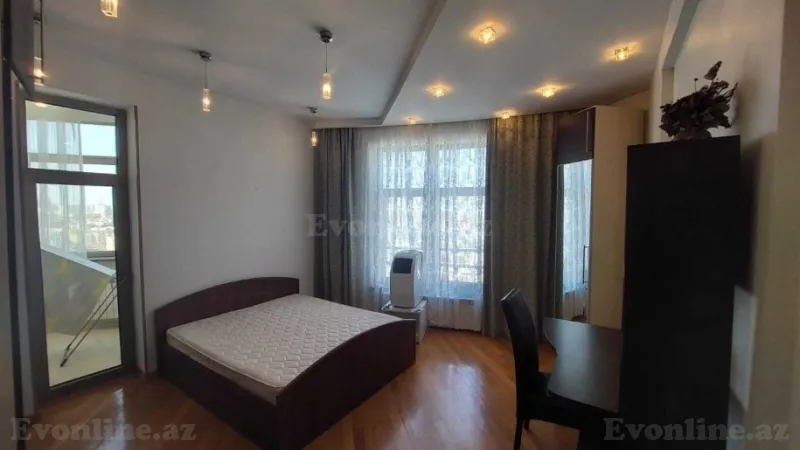 Kirayə verilir 4 otaqlı Mənzil Yeni tikili 190 m² Nizami m. - şəkil 10