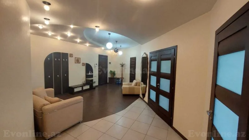 Kirayə verilir 4 otaqlı Mənzil Yeni tikili 190 m² Nizami m. - şəkil 21