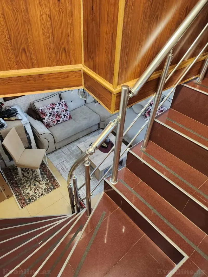 Satılır 4 otaqlı Mənzil Köhnə tikili 76 m² Sahil m. - şəkil 6