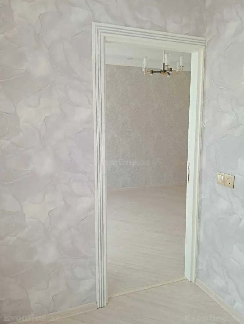 Satılır 2 otaqlı Mənzil Köhnə tikili 45 m² 3-cü mikrorayon - şəkil 9