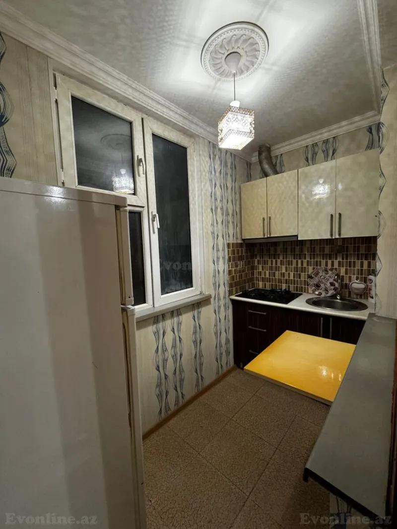 Satılır 2 otaqlı Mənzil Köhnə tikili 45 m² 2-ci mikrorayon - şəkil 4