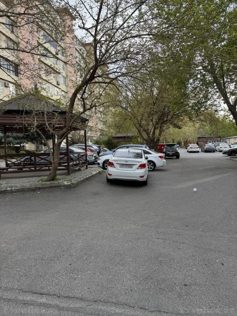 Satılır 3 otaqlı Mənzil Köhnə tikili 90 m² Xalqlar Dostluğu m. - şəkil 21