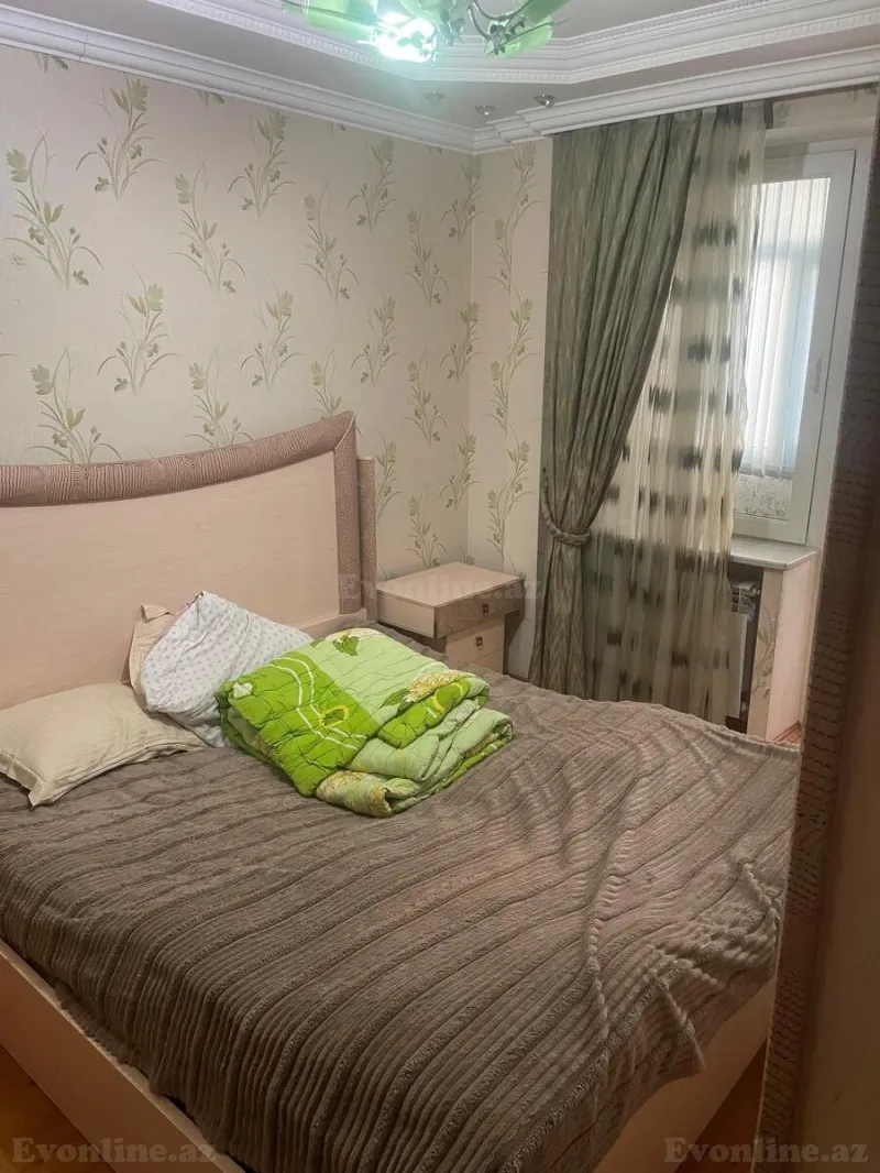 Kirayə verilir 2 otaqlı Mənzil Köhnə tikili 70 m² İnşaatçılar m. - şəkil 6