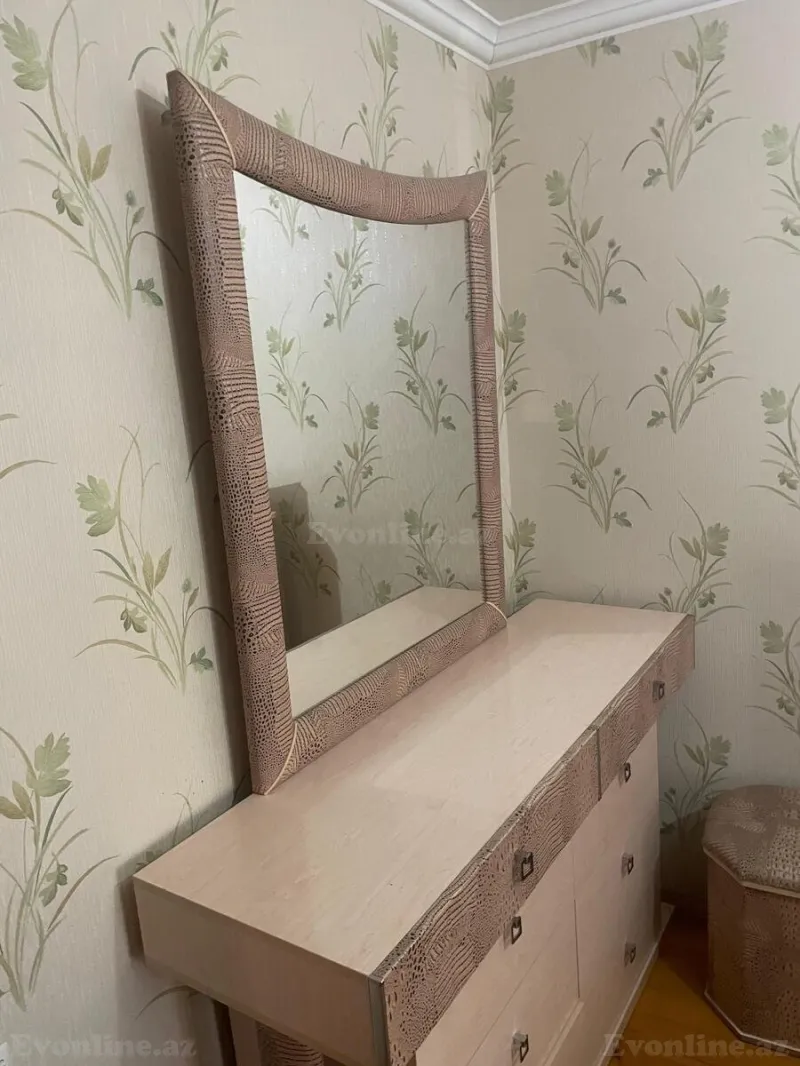 Kirayə verilir 2 otaqlı Mənzil Köhnə tikili 70 m² İnşaatçılar m. - şəkil 8