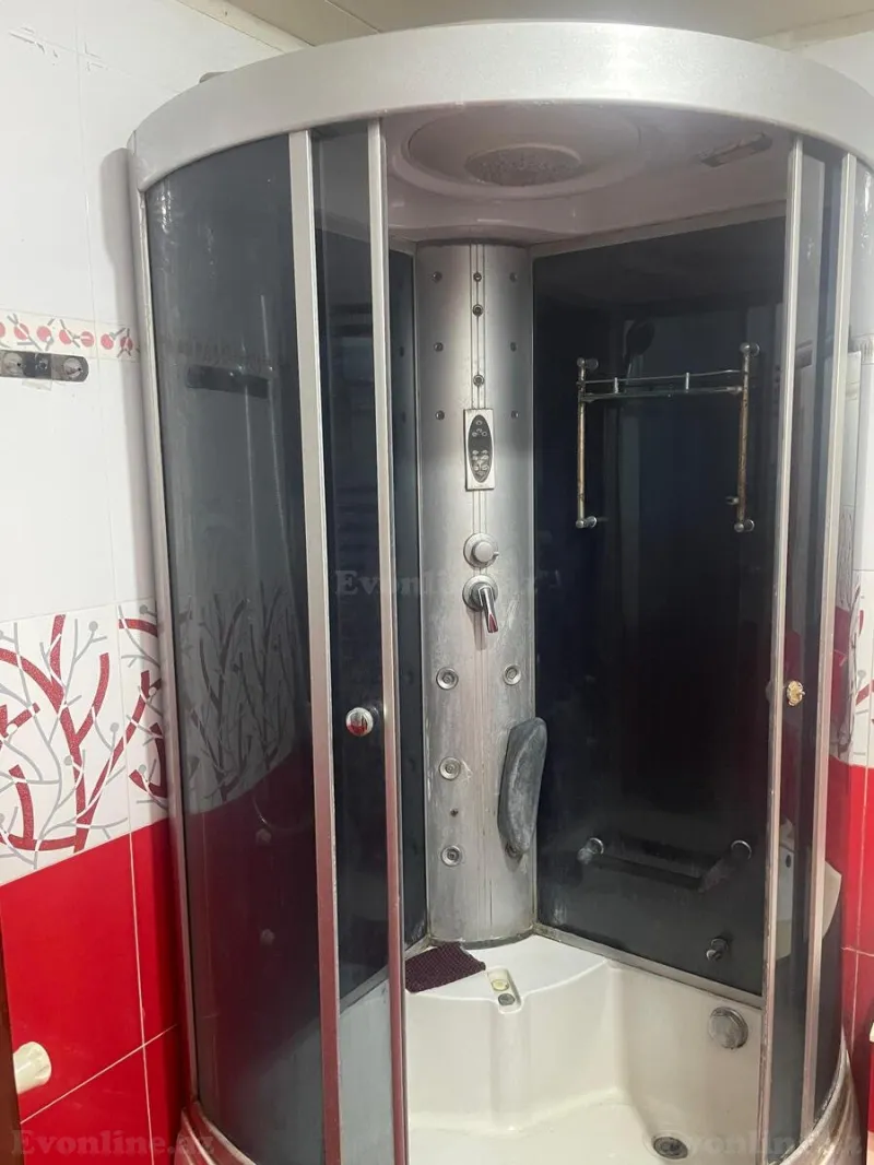 Kirayə verilir 2 otaqlı Mənzil Köhnə tikili 70 m² İnşaatçılar m. - şəkil 15