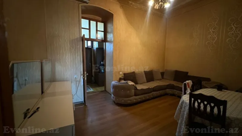 Satılır 2 otaqlı Mənzil Köhnə tikili 44 m² Sahil m. - şəkil 4