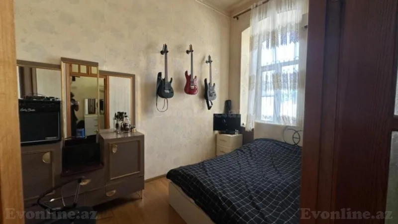 Satılır 2 otaqlı Mənzil Köhnə tikili 44 m² Sahil m. - şəkil 5