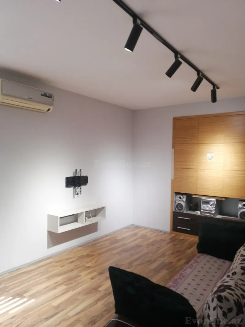 Satılır 2 otaqlı Mənzil Köhnə tikili 50 m² Buzovna - şəkil 16