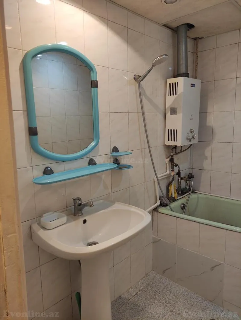 Kirayə verilir 2 otaqlı Mənzil Köhnə tikili 70 m² Həzi Aslanov m. - şəkil 7