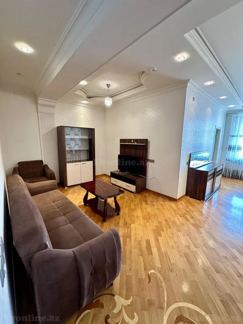 Kirayə verilir 3 otaqlı Mənzil Yeni tikili 150 m² 9-cu mikrorayon - şəkil 2