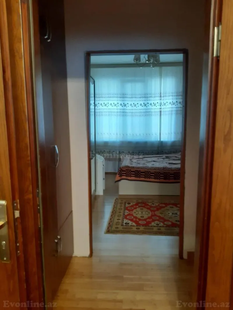 Satılır 2 otaqlı Mənzil Köhnə tikili 40 m² Gənclik m. - şəkil 4