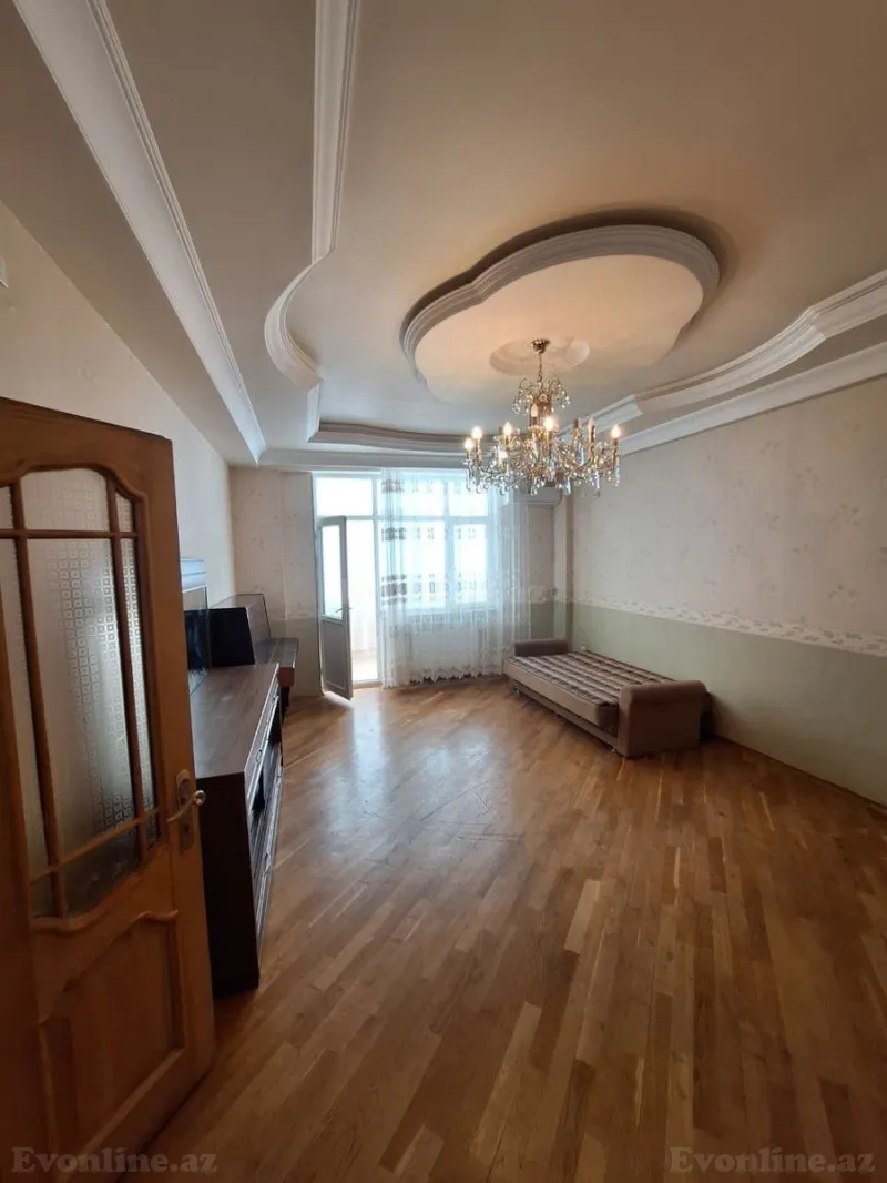 Kirayə verilir 3 otaqlı Mənzil Yeni tikili 120 m² Səbail r. - şəkil 4