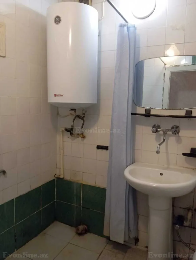 Satılır 1 otaqlı Mənzil Köhnə tikili 30 m² İnşaatçılar m. - şəkil 6