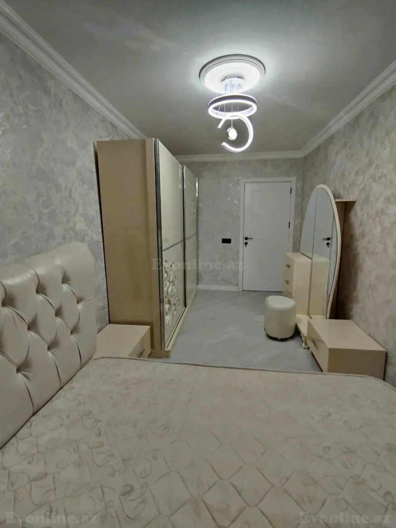 Satılır 3 otaqlı Mənzil Köhnə tikili 81 m² Gənclik m. - şəkil 17