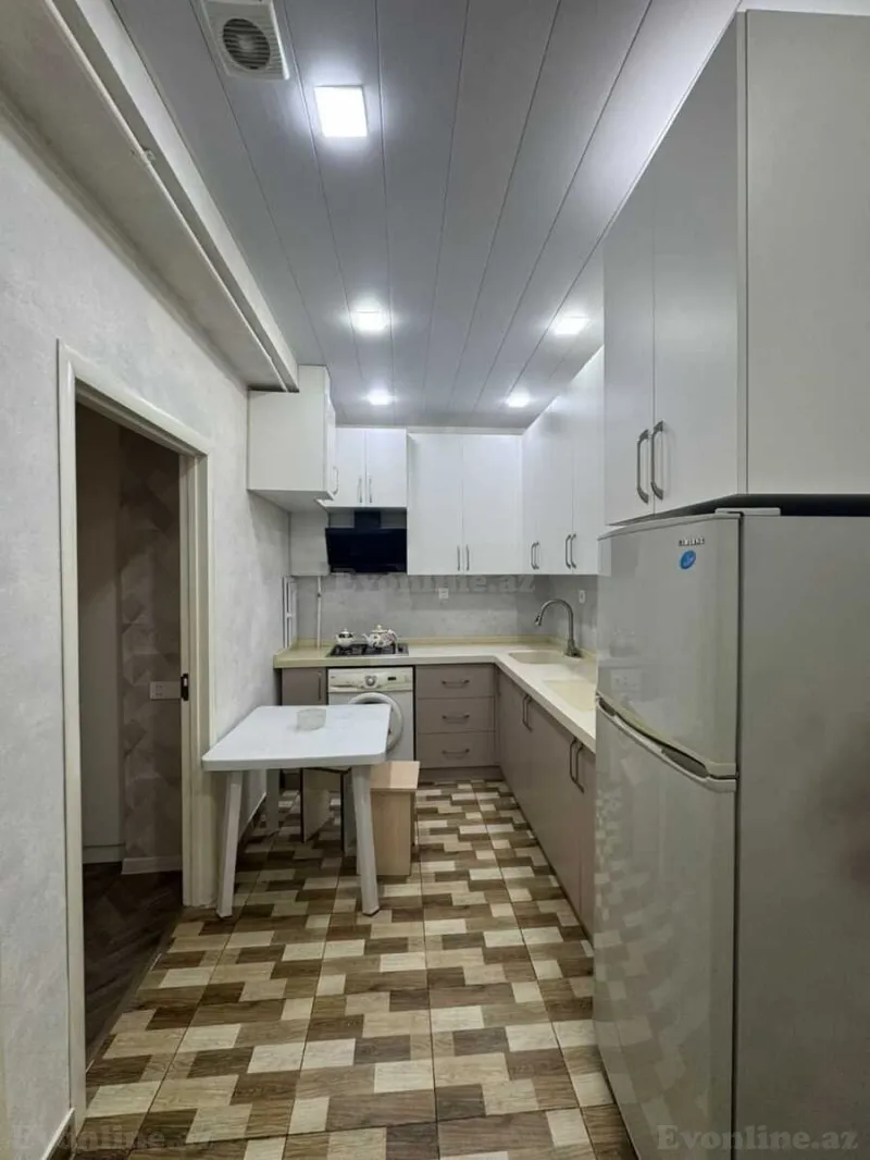 Kirayə verilir 2 otaqlı Mənzil Yeni tikili 50 m² Yasamal - şəkil 4