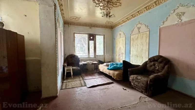 Satılır 2 otaqlı Mənzil Köhnə tikili 55 m² Nizami r. - şəkil 2