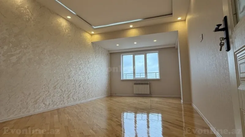 2 otaqlı Mənzil 95 m² Neftçilər m. Satılır