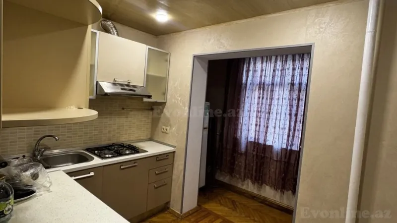 Satılır 2 otaqlı Mənzil Köhnə tikili 75 m² Böyükşor - şəkil 6