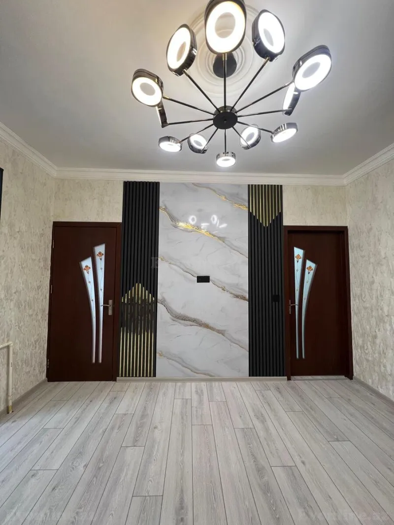 2 otaqlı Mənzil 55 m² 5-ci mikrorayon Satılır