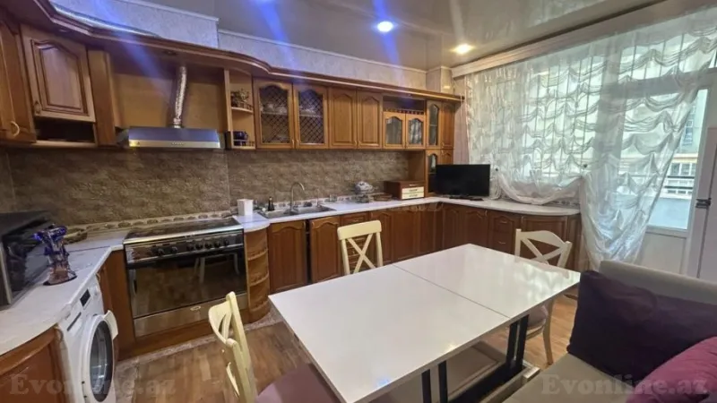 Kirayə verilir 4 otaqlı Mənzil Yeni tikili 160 m² 8 Noyabr m. - şəkil 5