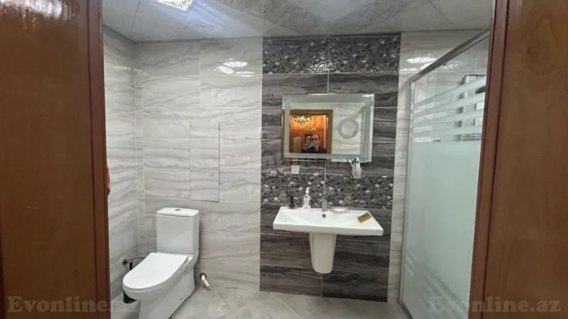 Kirayə verilir 4 otaqlı Mənzil Yeni tikili 160 m² 8 Noyabr m. - şəkil 13