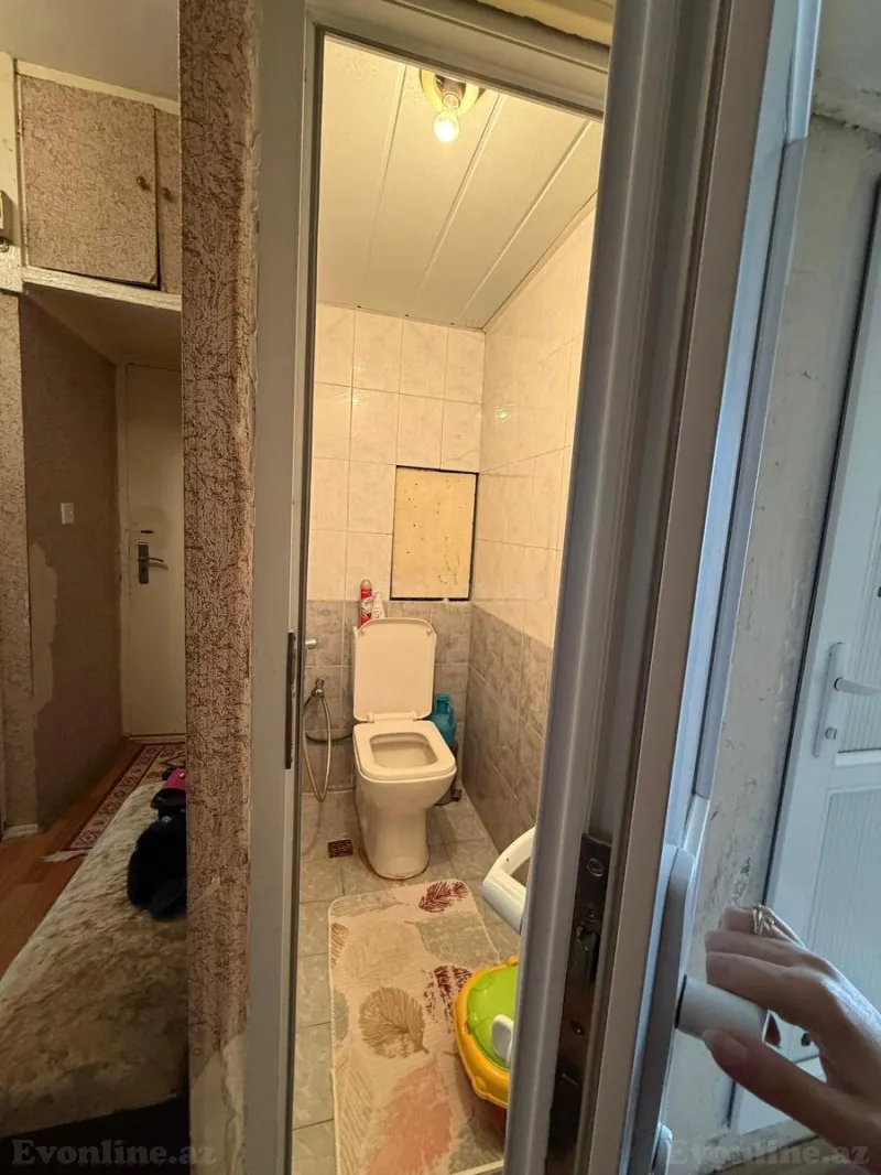 Satılır 3 otaqlı Mənzil Köhnə tikili 70 m² Xalqlar Dostluğu m. - şəkil 26