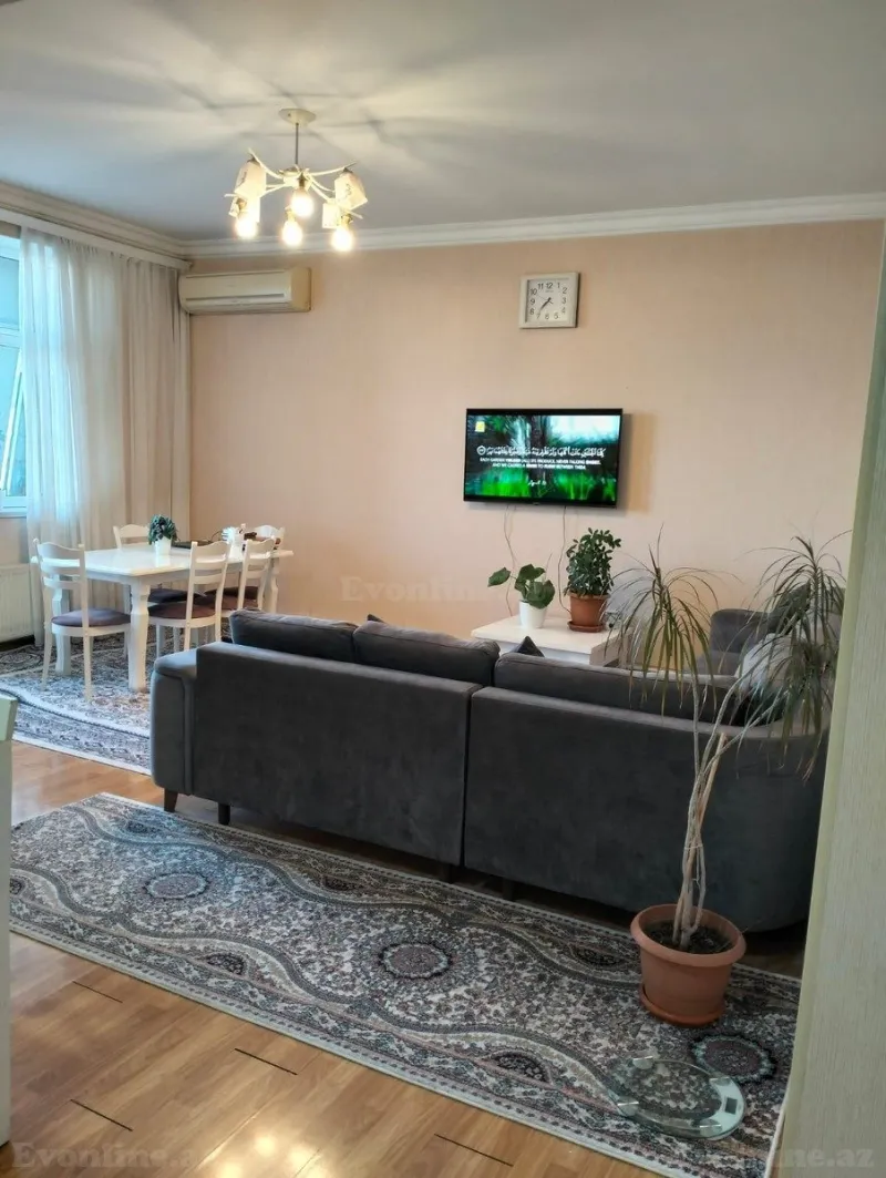 2 otaqlı Mənzil 75 m² 8-ci kilometr Satılır