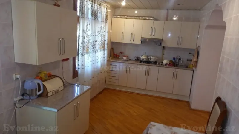 Satılır 3 otaqlı Mənzil Köhnə tikili 80 m² 8-ci kilometr - şəkil 2