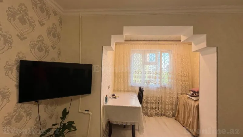 Satılır 2 otaqlı Mənzil Köhnə tikili 60 m² Xətai r. - şəkil 2