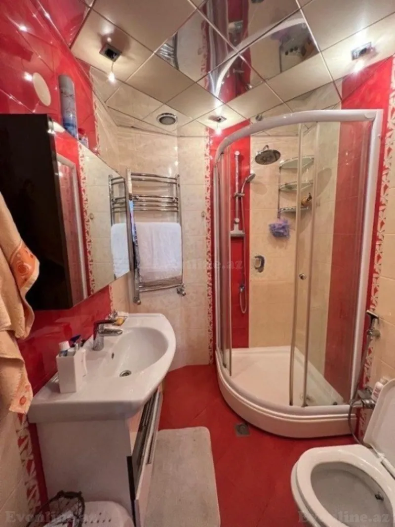 Satılır 4 otaqlı Mənzil Yeni tikili 214 m² Yasamal r. - şəkil 28