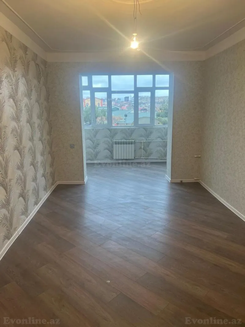 Satılır 4 otaqlı Mənzil Köhnə tikili 105 m² Biləcəri - şəkil 2