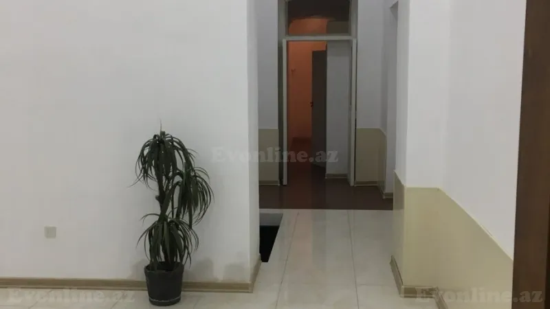 Kirayə verilir 2 otaqlı Mənzil Köhnə tikili 35 m² 28 May m. - şəkil 3