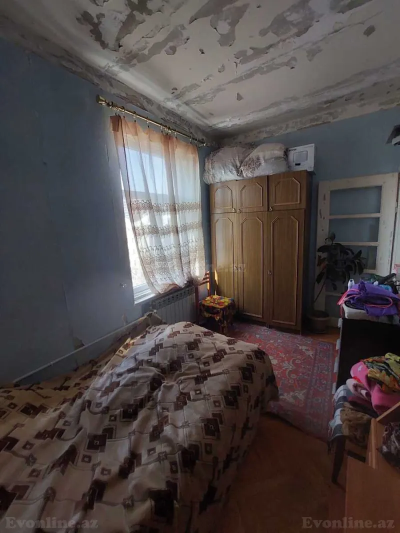 Satılır 2 otaqlı Mənzil Köhnə tikili 40 m² 28 May m. - şəkil 3