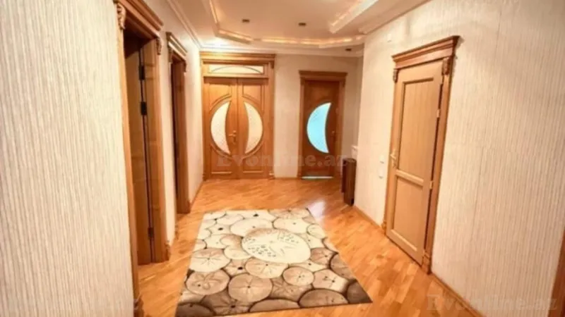 Satılır 3 otaqlı Mənzil Yeni tikili 138 m² Nərimanov r. - şəkil 2