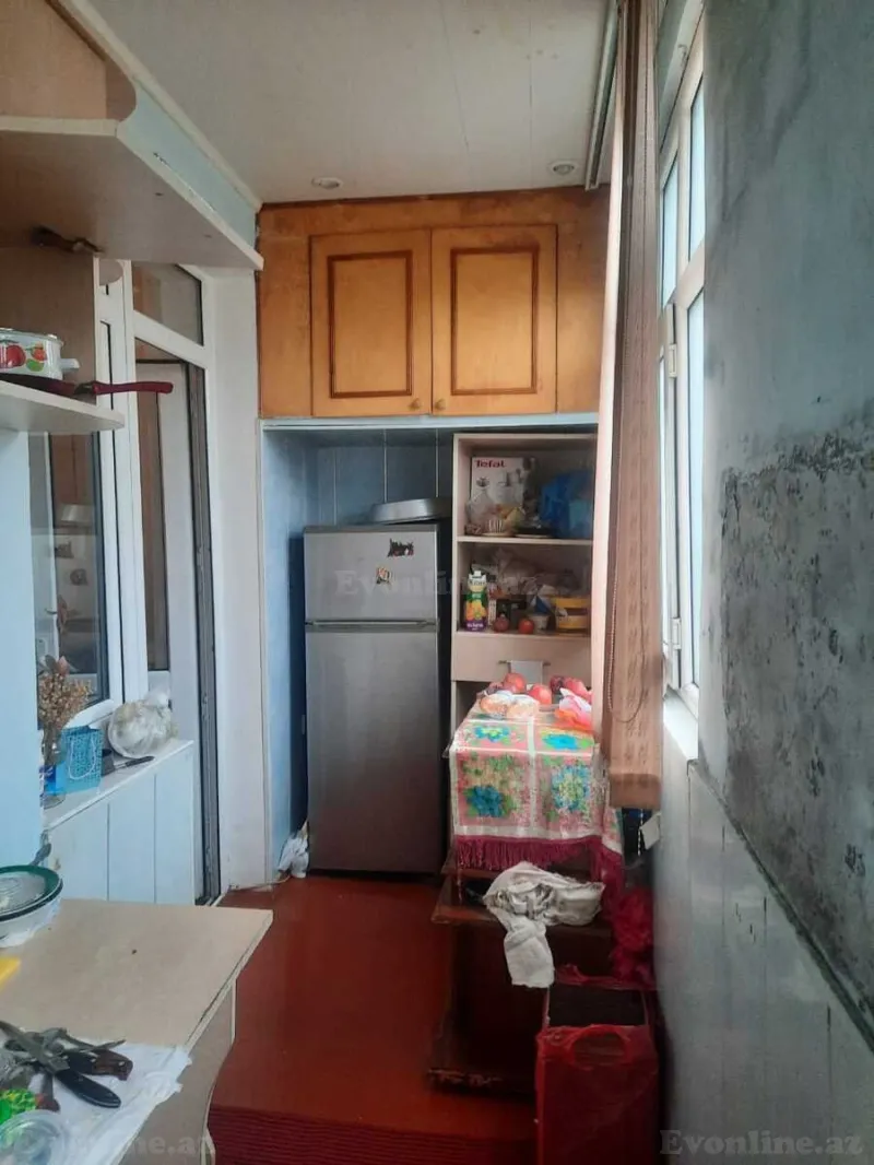 2 otaqlı Mənzil 40 m² Neftçilər m. Satılır