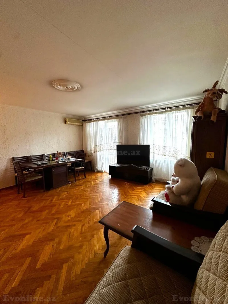 Satılır 3 otaqlı Mənzil Köhnə tikili 75 m² Nəriman Nərimanov m. - şəkil 3