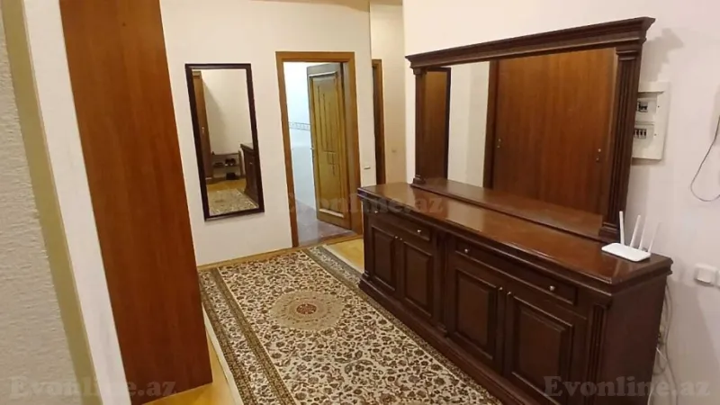 Kirayə verilir 3 otaqlı Mənzil Yeni tikili 140 m² Nizami m. - şəkil 9