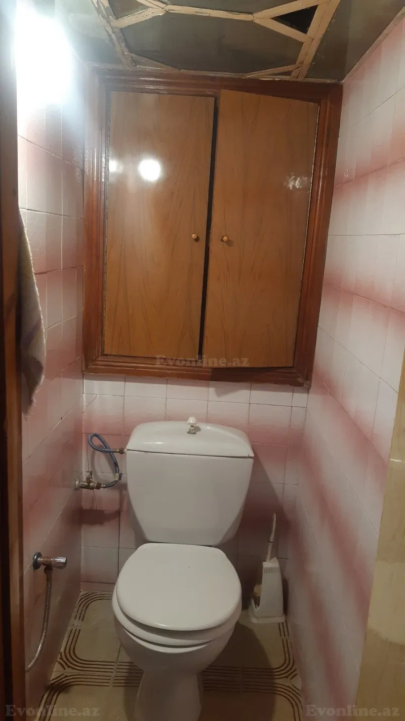 Satılır 2 otaqlı Mənzil Köhnə tikili 53 m² Binəqədi r. - şəkil 3