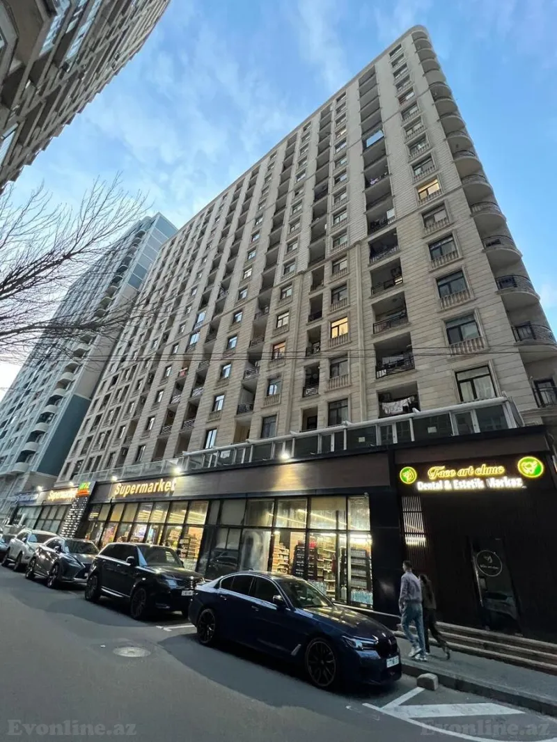 3 otaqlı Mənzil 187 m² Nərimanov r. Satılır